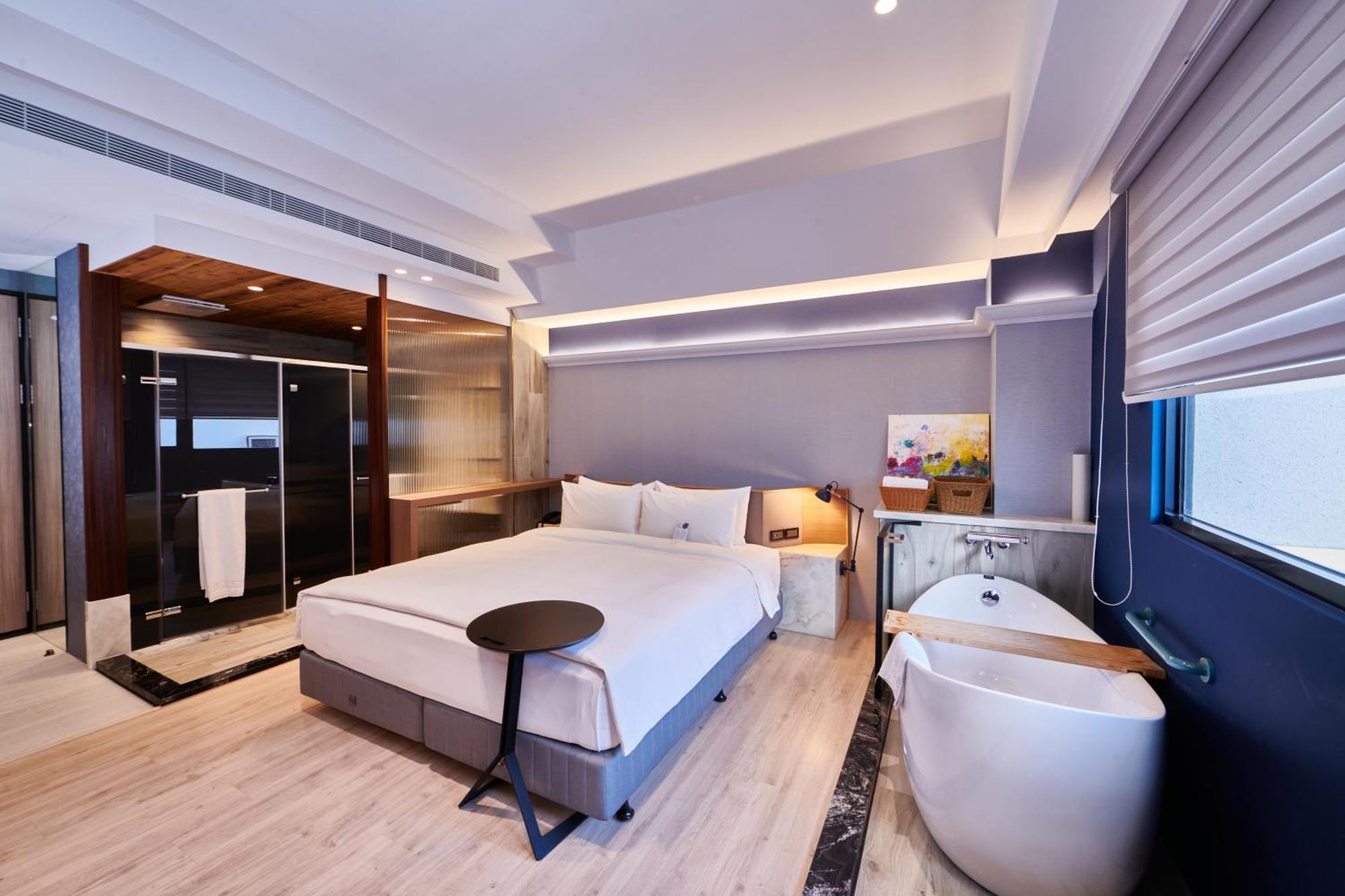 墾丁耳東華苑erdong Manor Bed & Breakfast Exterior photo